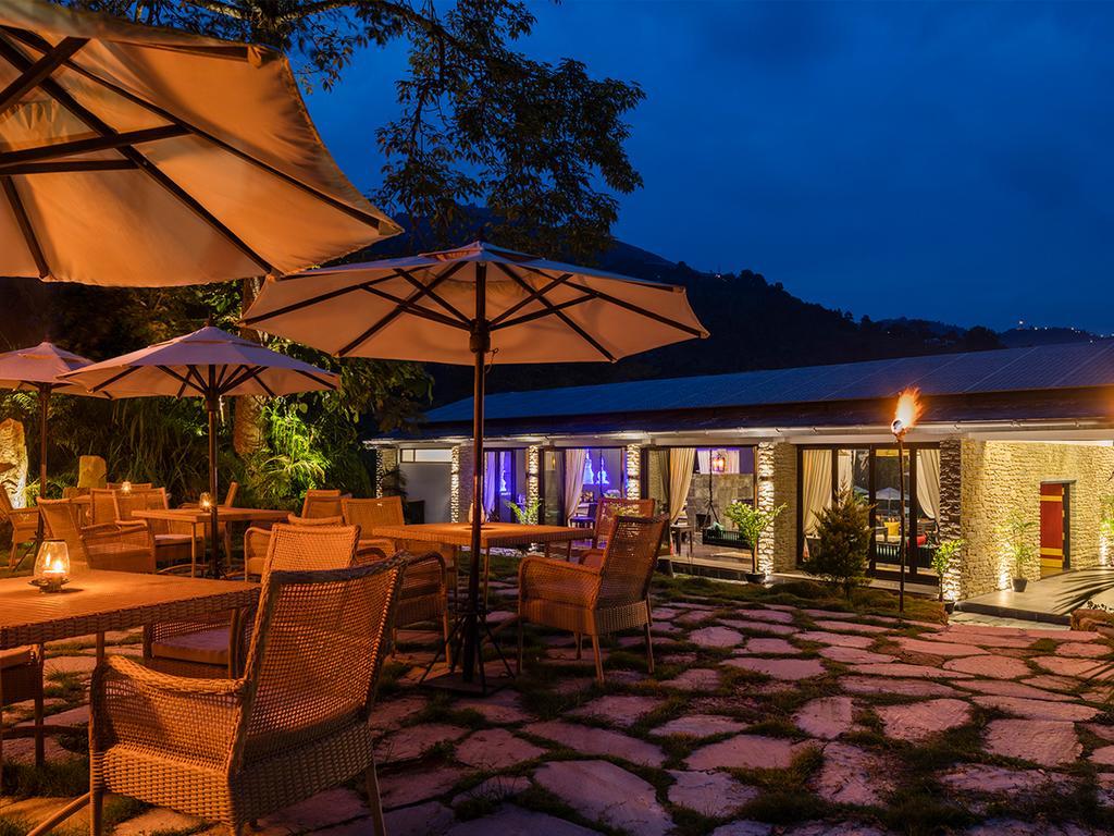 The Pavilions Himalayas The Farm Pokhara Exterior foto